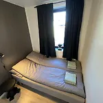 Lunt Og Trivelig I Sentrum Gronn