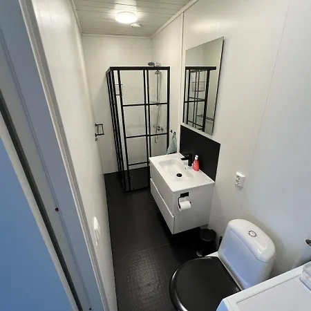 Lunt Og Trivelig I Sentrum Gronn شقة