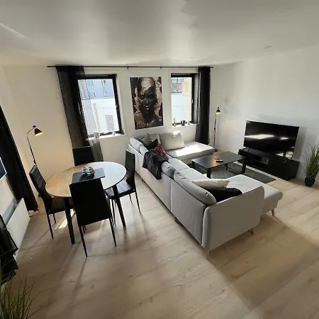 شقة Lunt Og Trivelig I Sentrum Gronn *