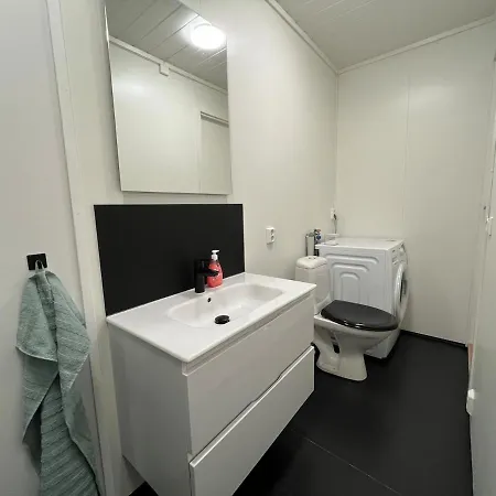 Lunt Og Trivelig I Sentrum Gronn * Lii