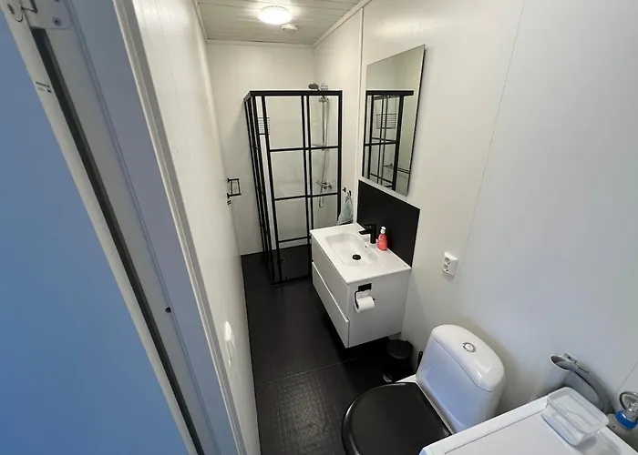 Lunt Og Trivelig I Sentrum Grønn Leilighet